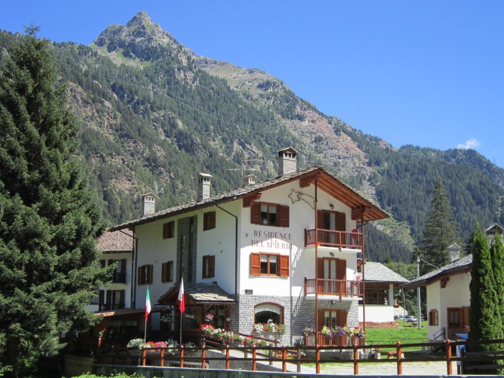 Residence Delapierre Gressoney-Saint-Jean Buitenkant foto